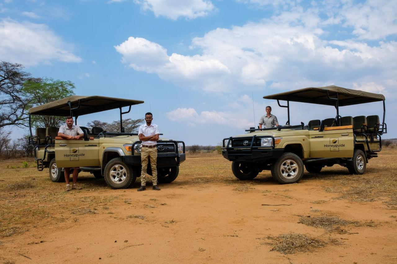 Отель Honeyguide Ranger Camp Golders Green Экстерьер фото