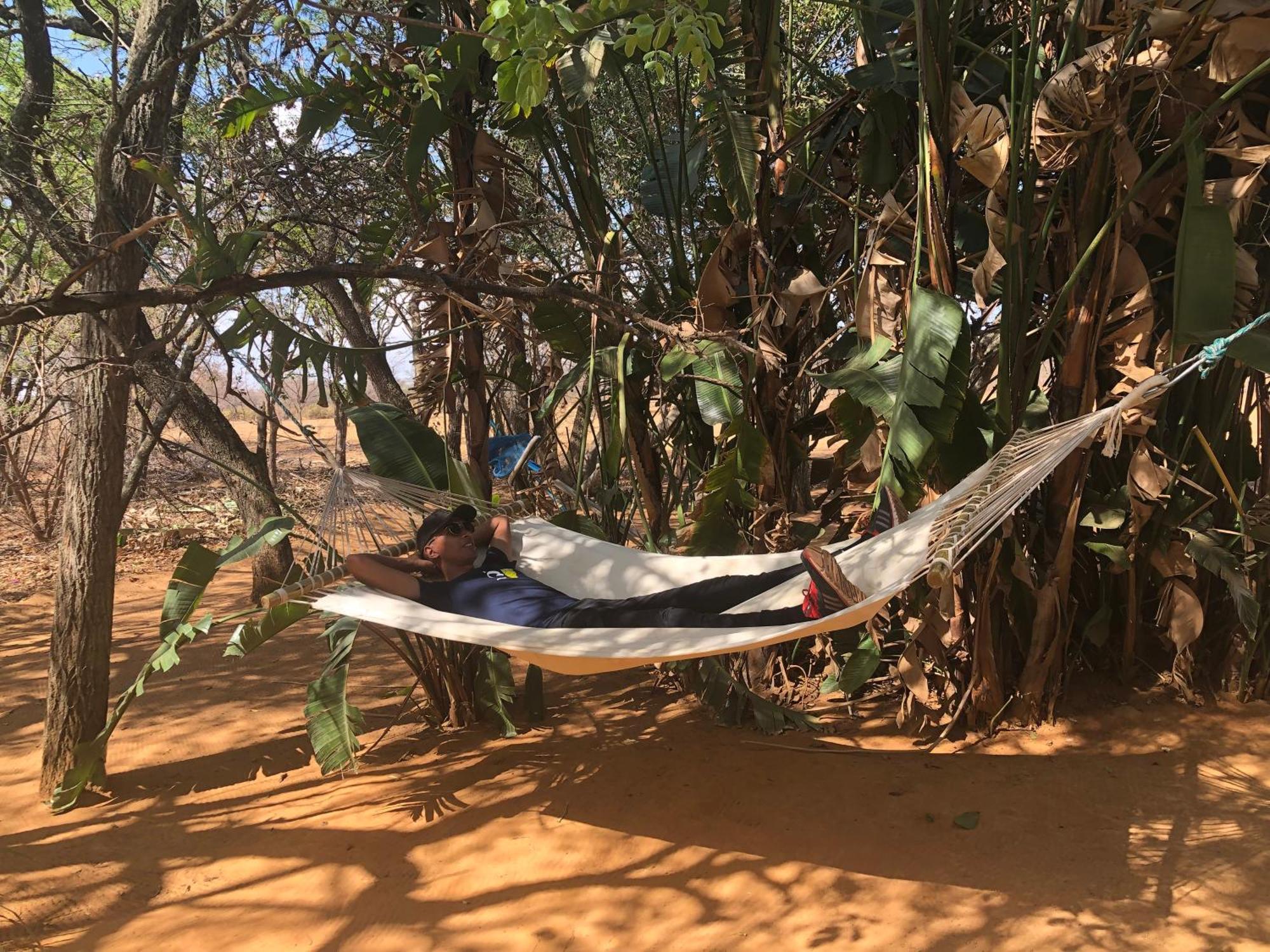 Отель Honeyguide Ranger Camp Golders Green Экстерьер фото