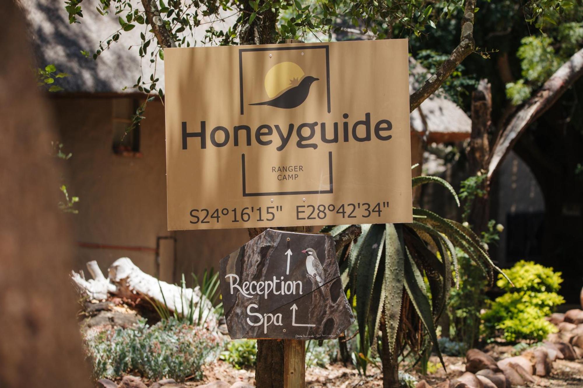 Отель Honeyguide Ranger Camp Golders Green Экстерьер фото